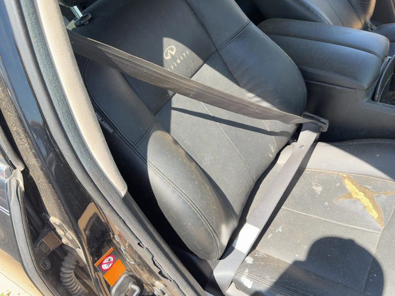 2006-2007 Infiniti M35 Front Seat Belt RH