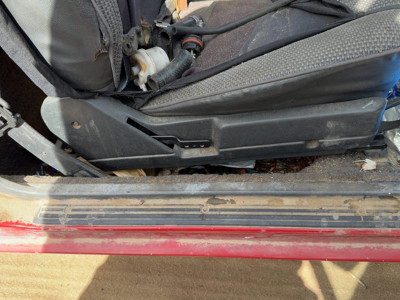1988 Toyota FX (includes Fx16) Seat Track RH