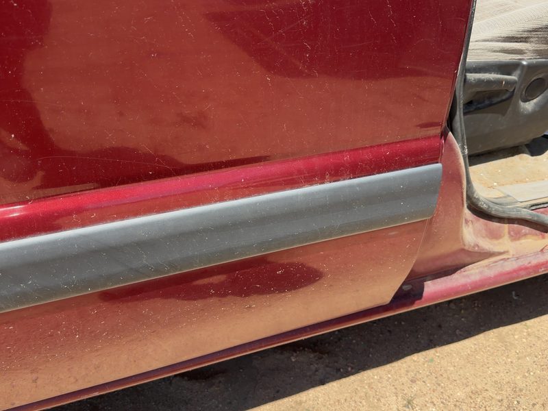2003 Chevrolet Venture Rear Door Moulding RH
