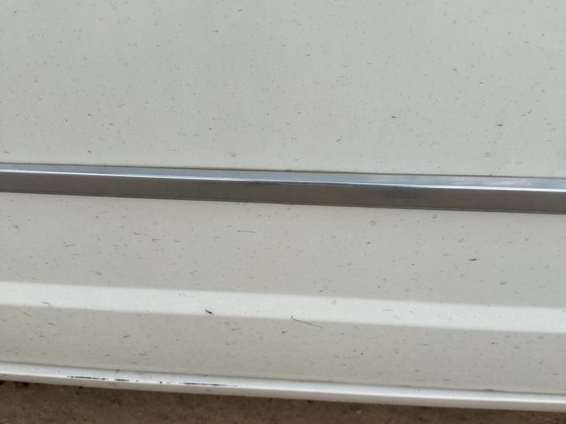 2010-2016 Chrysler Town & Country Front Door Moulding LH