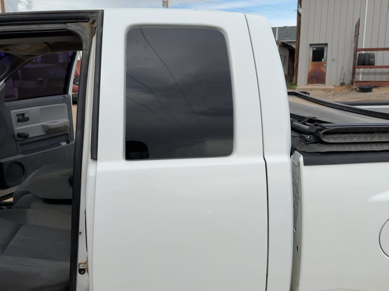 2005-2011 Dodge Dakota (mid-size) Rear Door LH