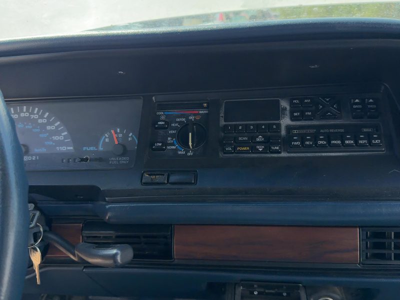 1991-1993 Oldsmobile Eighty-eight (80 & Up) Dash Panel