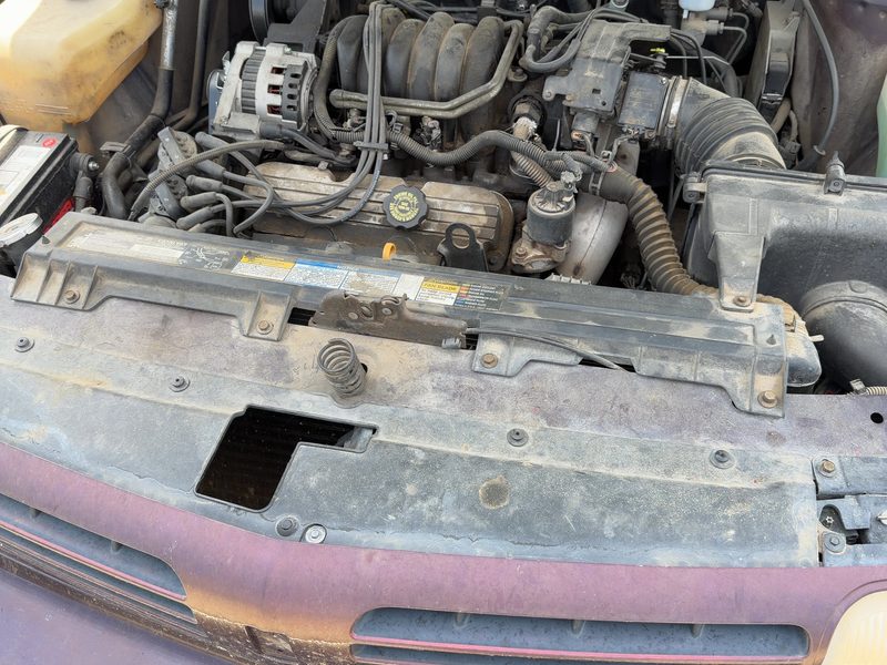 1990-1999 Oldsmobile Eighty-eight (80 & Up) Radiator Support