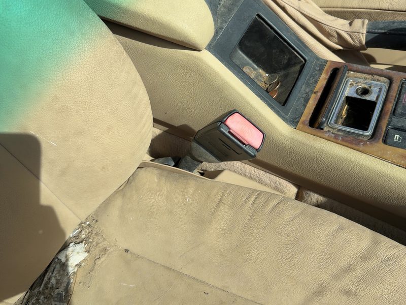 2000-2003 BMW 530i Front Seat Belt RH