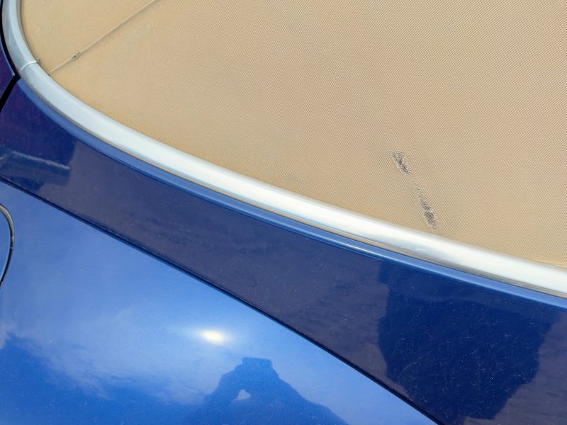 2007 Volkswagen Beetle (type 1) Quarter Panel Moulding RH