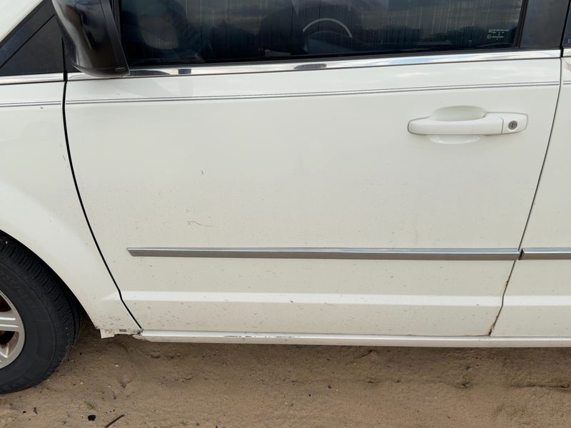 2008-2020 Chrysler Town & Country Front Door LH