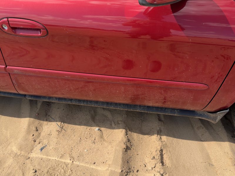 2000-2007 Ford Taurus(see Also Taurus X) Front Door Moulding RH