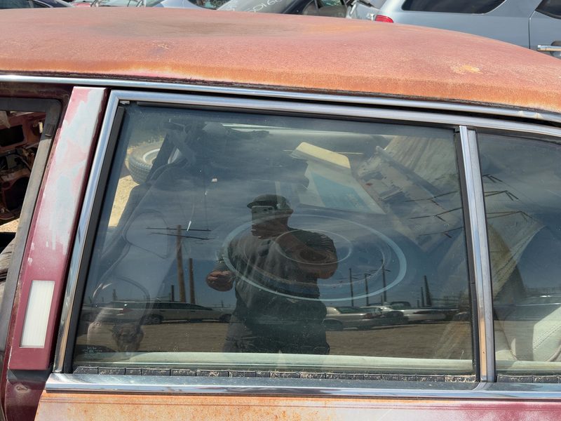 1985-1986 Buick Park Avenue (80&up) Rear Door Glass/Window LH