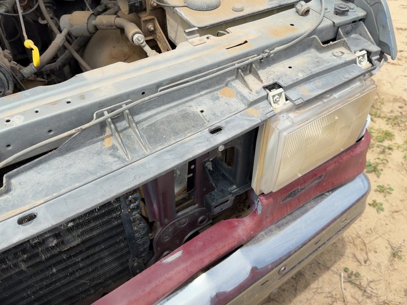 1987-1991 Ford Pickup F150 Series Radiator Support