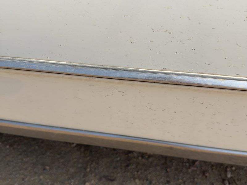 1986 Oldsmobile Ninety-eight (80 & Up) Front Door Moulding LH