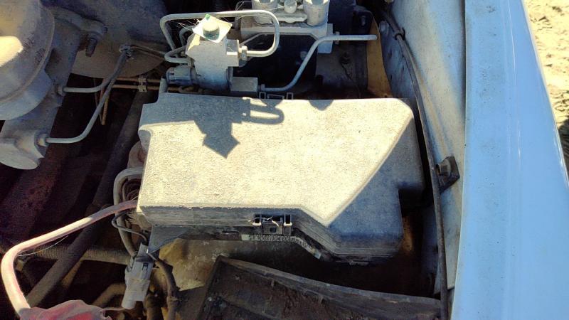 1998 Dodge Ram Pickup 1500 Series Engine Fuse Box