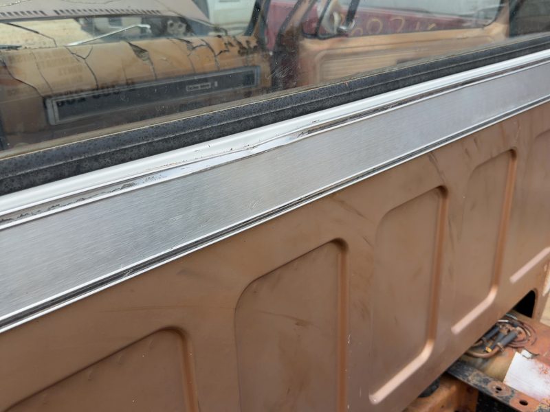 1980 Chevrolet Pickup 20 Series Quarter Panel Moulding RH