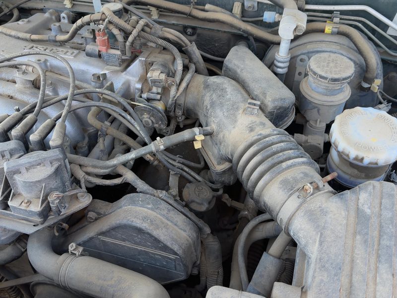 1992-1995 Isuzu Rodeo Cylinder Head