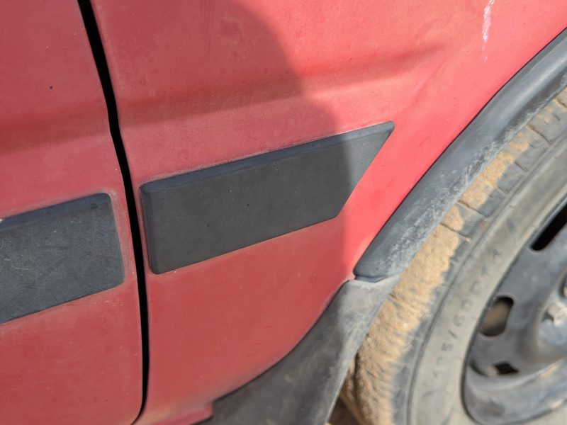 1988 Toyota FX (includes Fx16) Fender Moulding RH