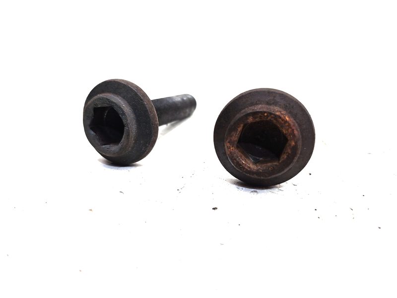 1996-2005 (discontinued) Passat Axle Shaft LH