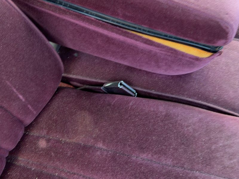 1994 Oldsmobile Eighty-eight (80 & Up) Front Seat Belt RH