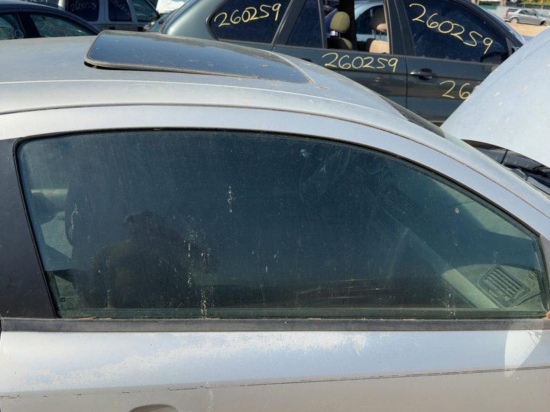 2005-2010 Chevrolet Cobalt Front Door Glass/Window RH