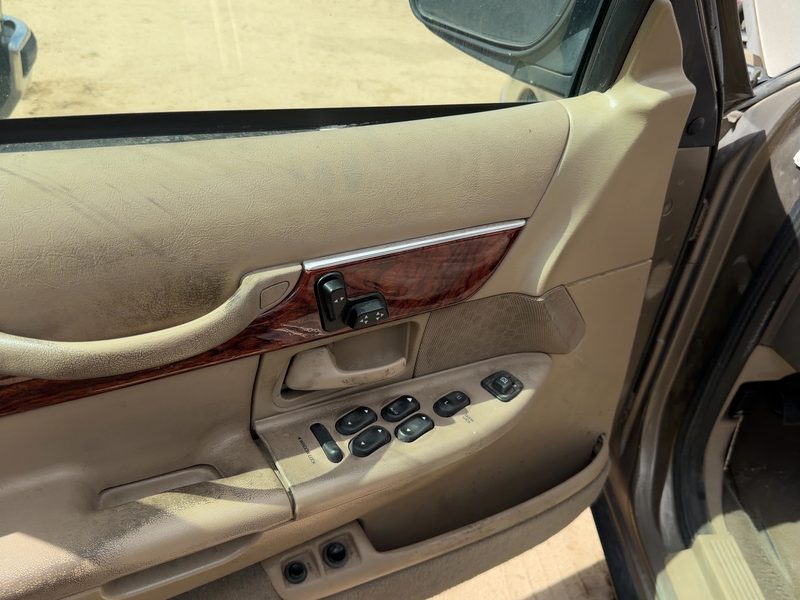 2000-2003 Mercury Grand Marquis (79 & Up) Front Door Trim Panel LH