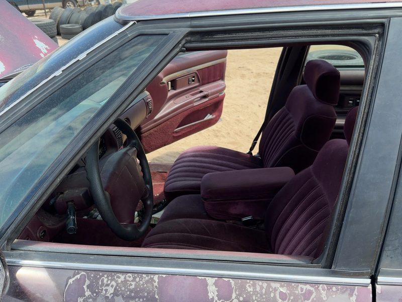1992-1999 Oldsmobile Eighty-eight (80 & Up) Front Door Glass/Window LH