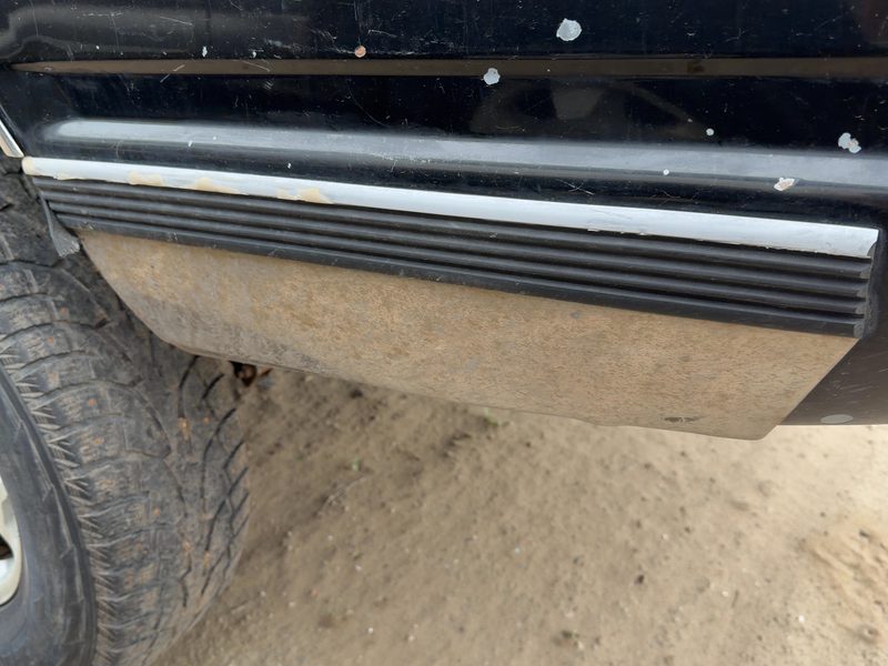 1993 Chevrolet Pickup 1500 Series Quarter Panel Moulding LH