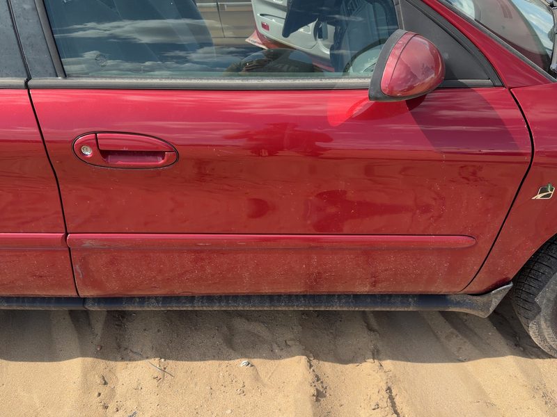 2000-2007 Ford Taurus(see Also Taurus X) Front Door RH