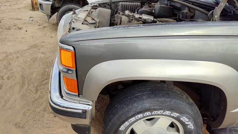 1988-2002 Chevy/gmc Suburban 1500 Series Fender LH