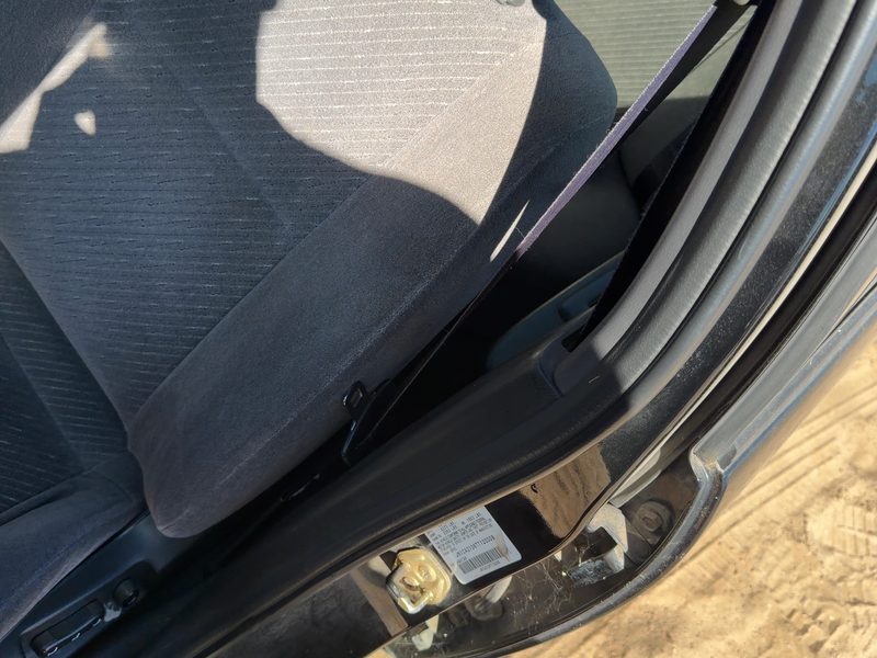 1996 Nissan Maxima Front Seat Belt LH