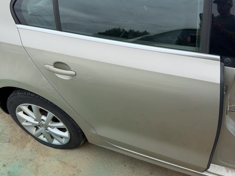 2011-2014 Jetta Except Gli Rear Door RH