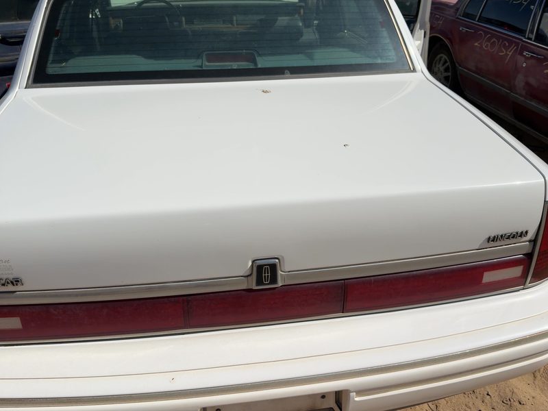 1990-1997 Linc & Town (also See Cont 82 Up) Trunk/Decklid/Hatch/Tailgate
