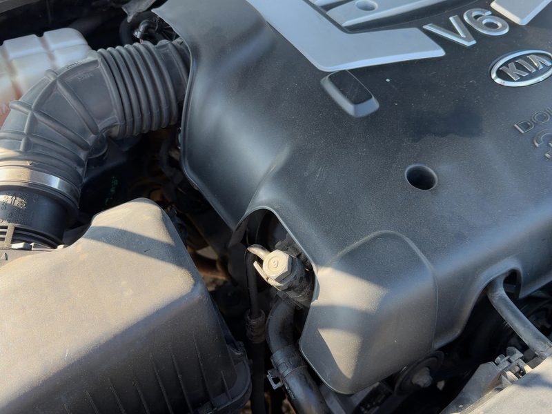 2001-2006 Kia Sorento Cylinder Head RH