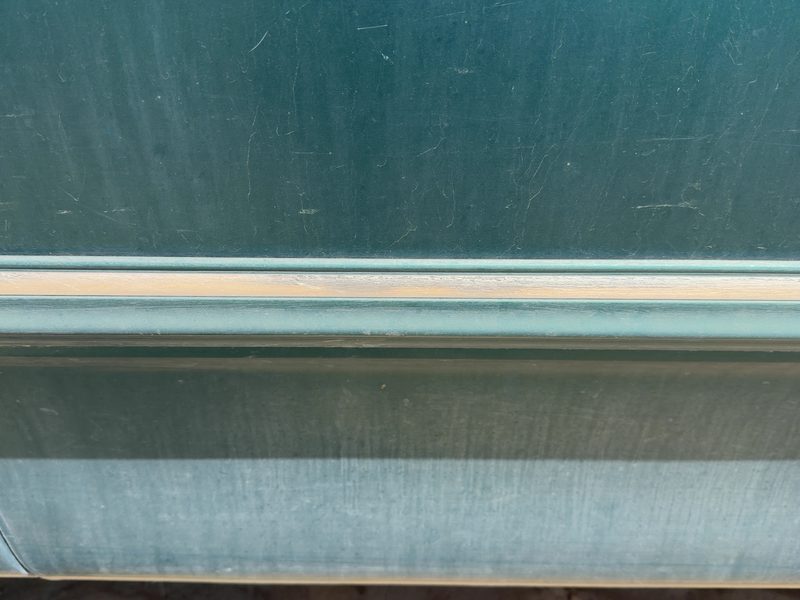 1997-1998 Ford Pickup F150 Series Front Door Moulding RH