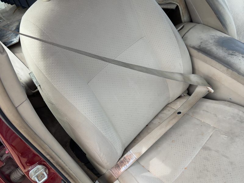 2004-2009 Toyota Prius Front Seat Belt RH