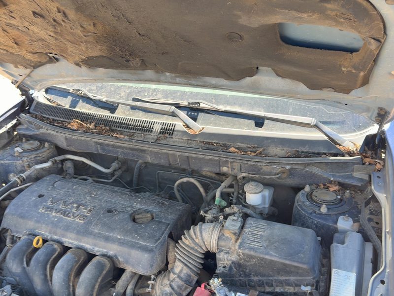 2003-2008 Toyota Matrix Hood Hinge LH