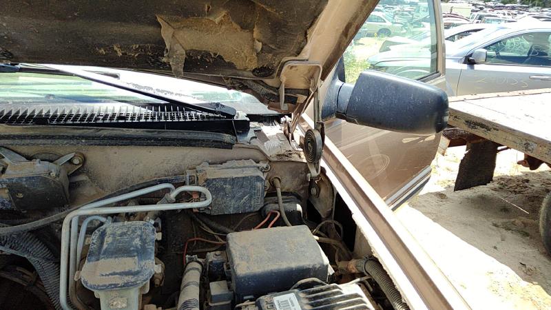 1988-1998 Chevrolet Pickup 2500 Series Hood Hinge LH