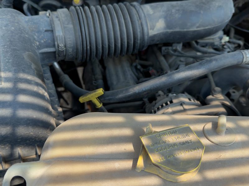 2002-2003 Dodge Ram Pickup 1500 Series Cylinder Head