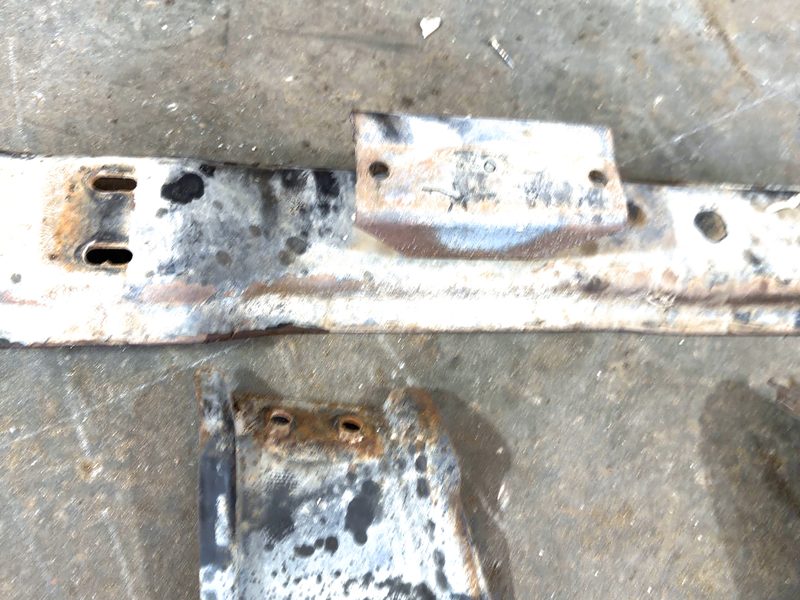 1992 Ford Pickup F250 Series Trans. Crossmember