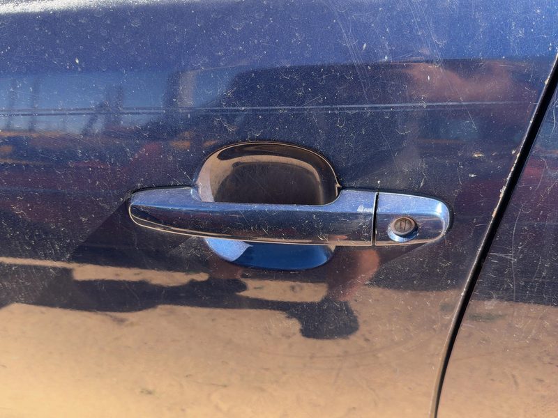2003-2008 Toyota Matrix Outside Door Handle LH