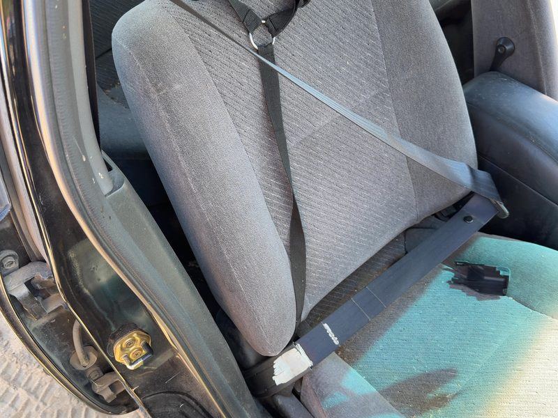 1996 Nissan Maxima Front Seat Belt RH