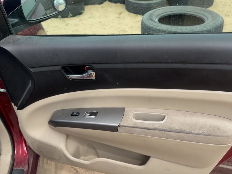 2004-2005 Toyota Prius Front Door Trim Panel RH