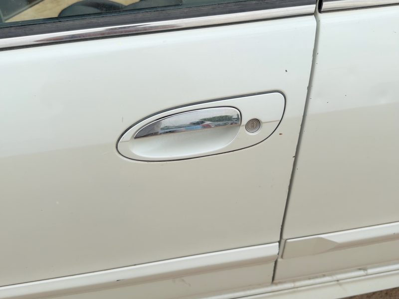 2000-2001 Infiniti I30 Outside Door Handle LH