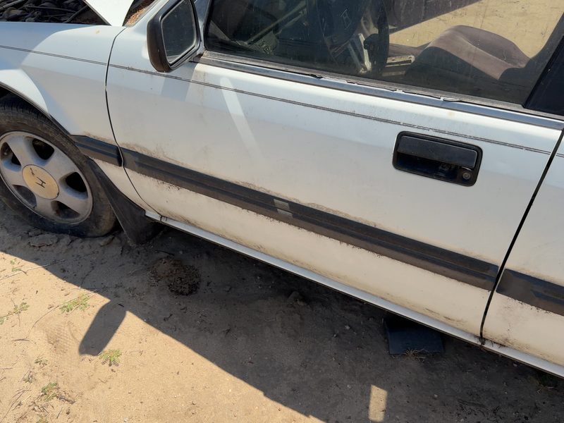 1986-1989 Honda Accord Front Door LH