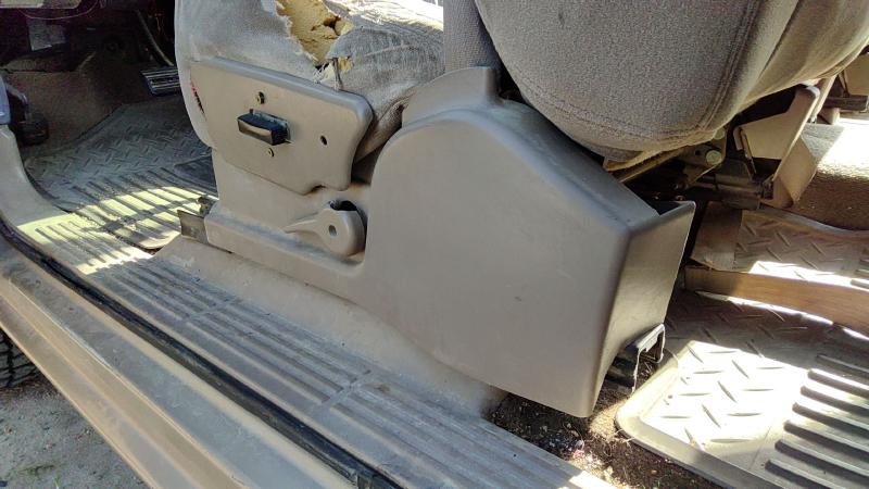 2004 Chevrolet 1500 Silverado Pickup Seat Track