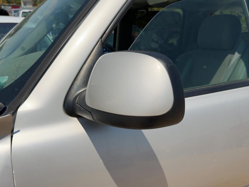 2003-2007 Chevy/gmc Suburban 1500 Series Door Mirror LH