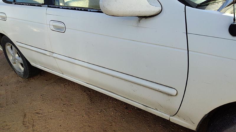 2000-2006 Nissan Sentra Front Door RH
