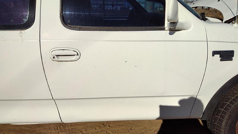 1998-2004 Ford Pickup F150 Series Front Door RH