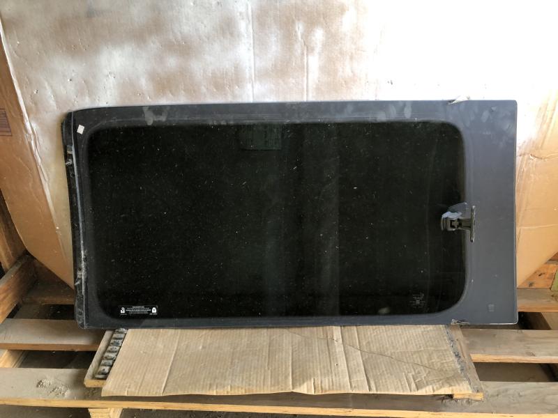 1997-2005 Chevrolet Venture Rear Door Glass/Window RH