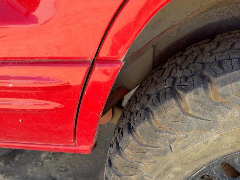 2000 Jeep Grand Cherokee Quarter Panel Moulding LH