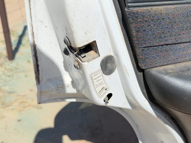 1995-2005 Blazer S10/jimmy S15 Rear Door Latch LH