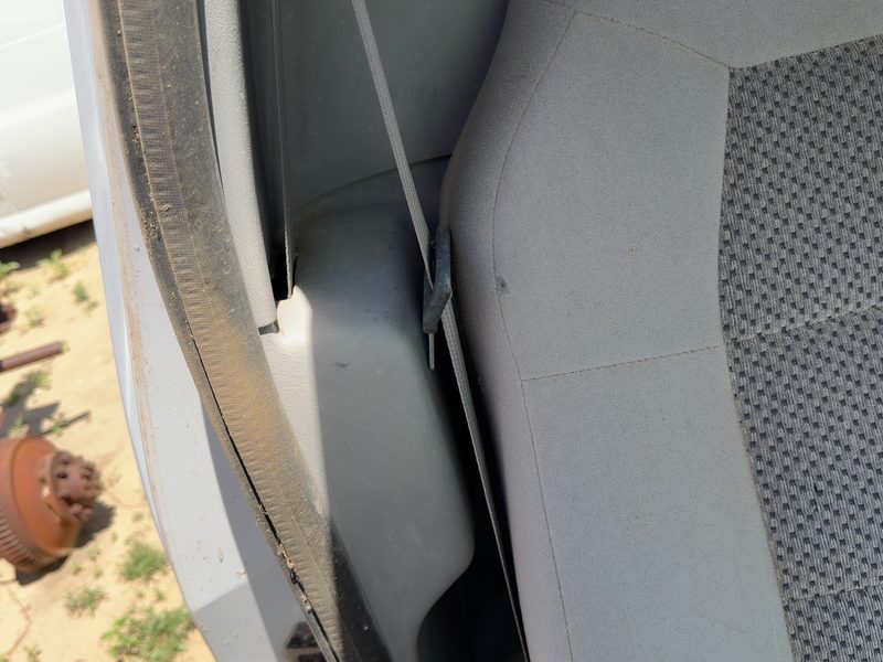 2002-2004 Ford Pickup F150 Series Front Seat Belt RH