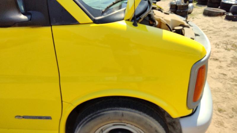 1996-2002 Chevrolet Van Express 3500 Series Fender RH